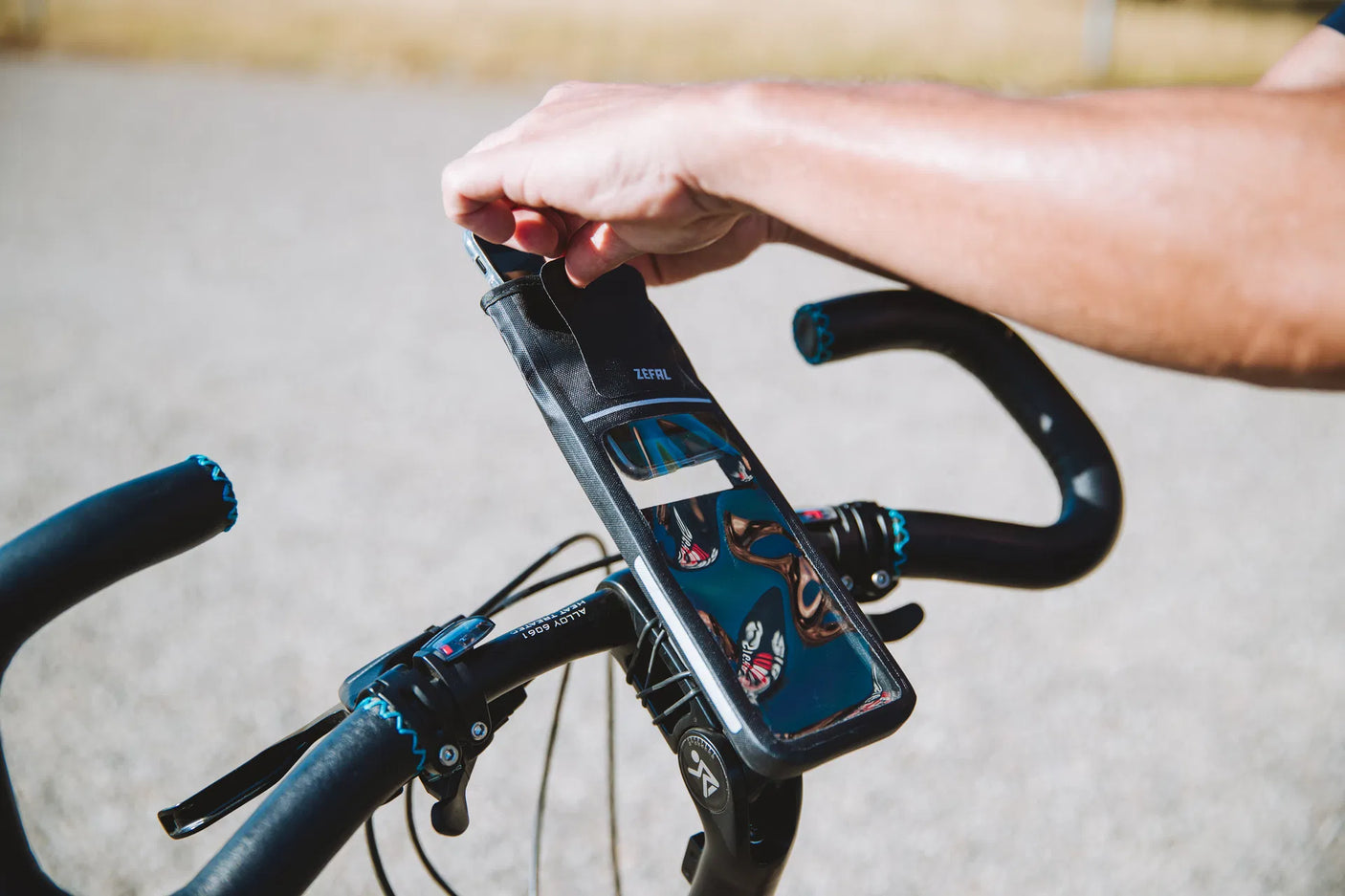 Zefal Z-Console Dry Universal Smartphone Mount L black