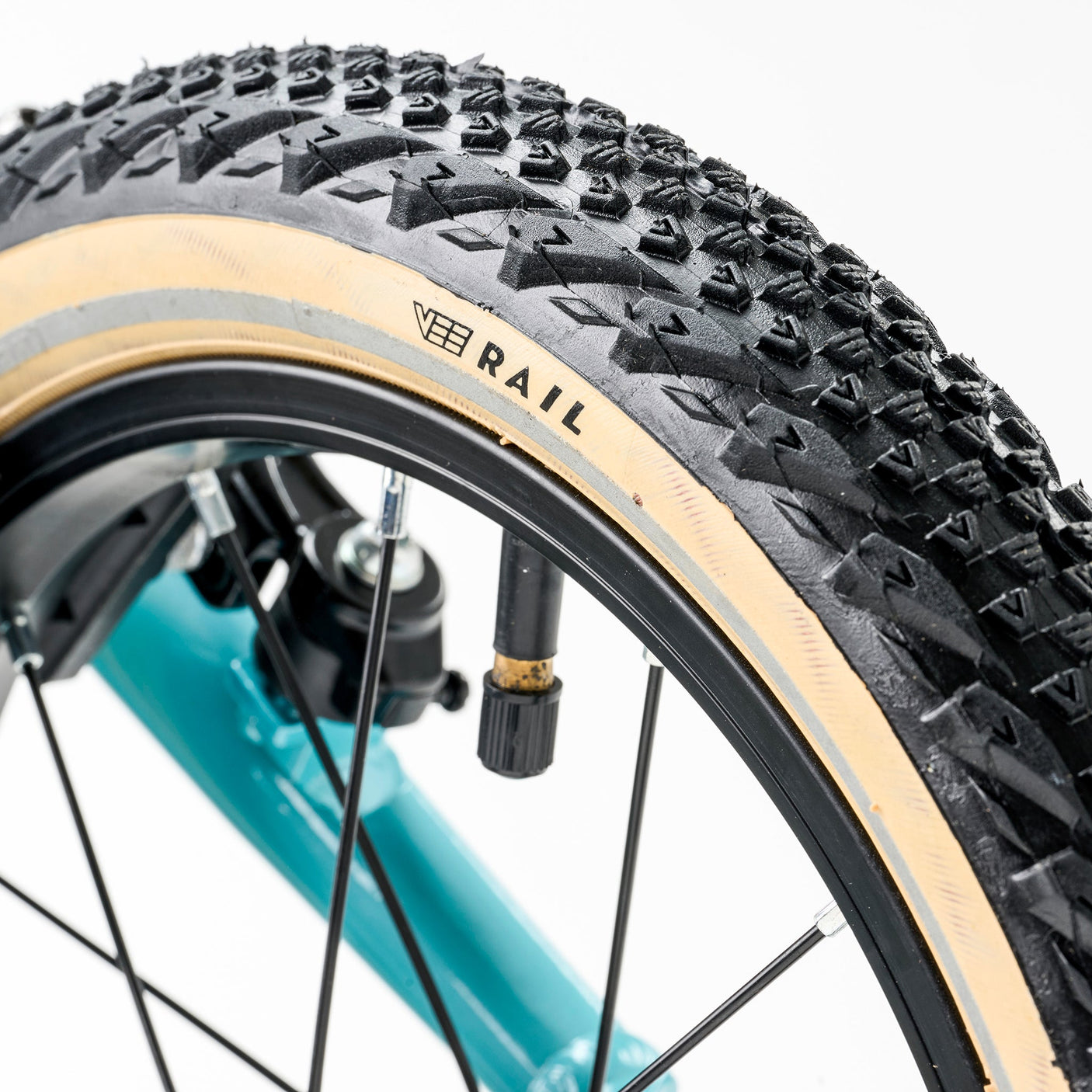 ACADEMY Grade 3 16" Ocean (2026)