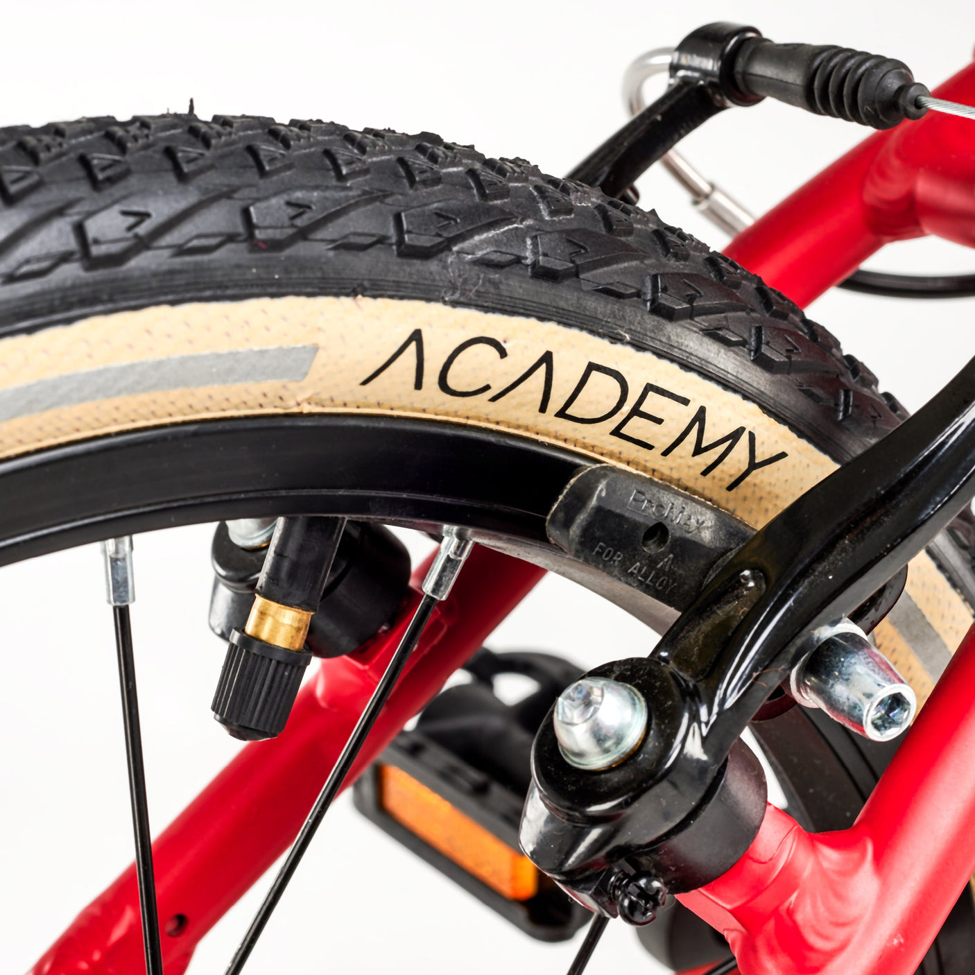 ACADEMY Grade 2 14" Red (2026)