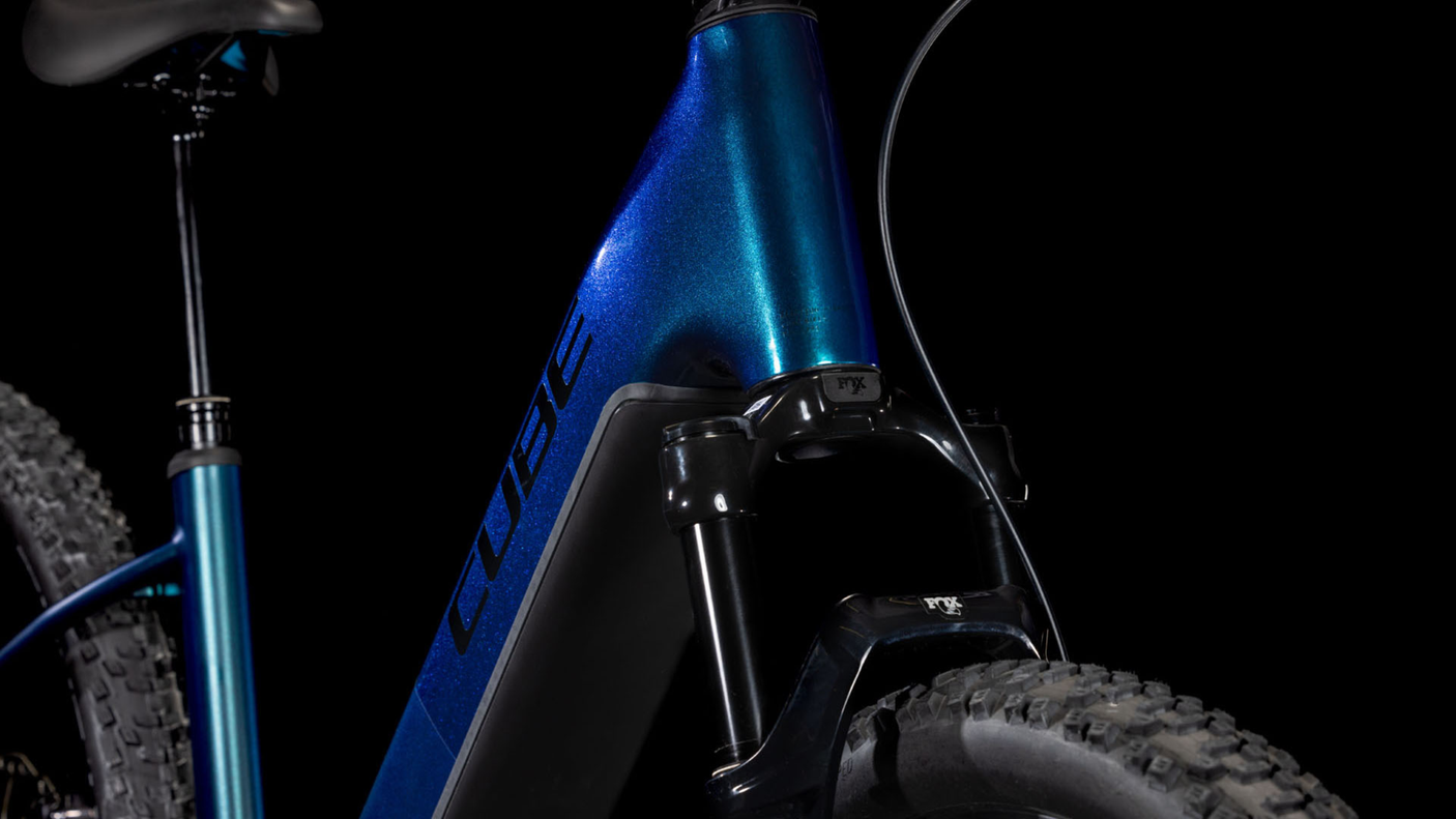 Cube Reaction Hybrid SLX 800 Wave 800 nebula´n´blue