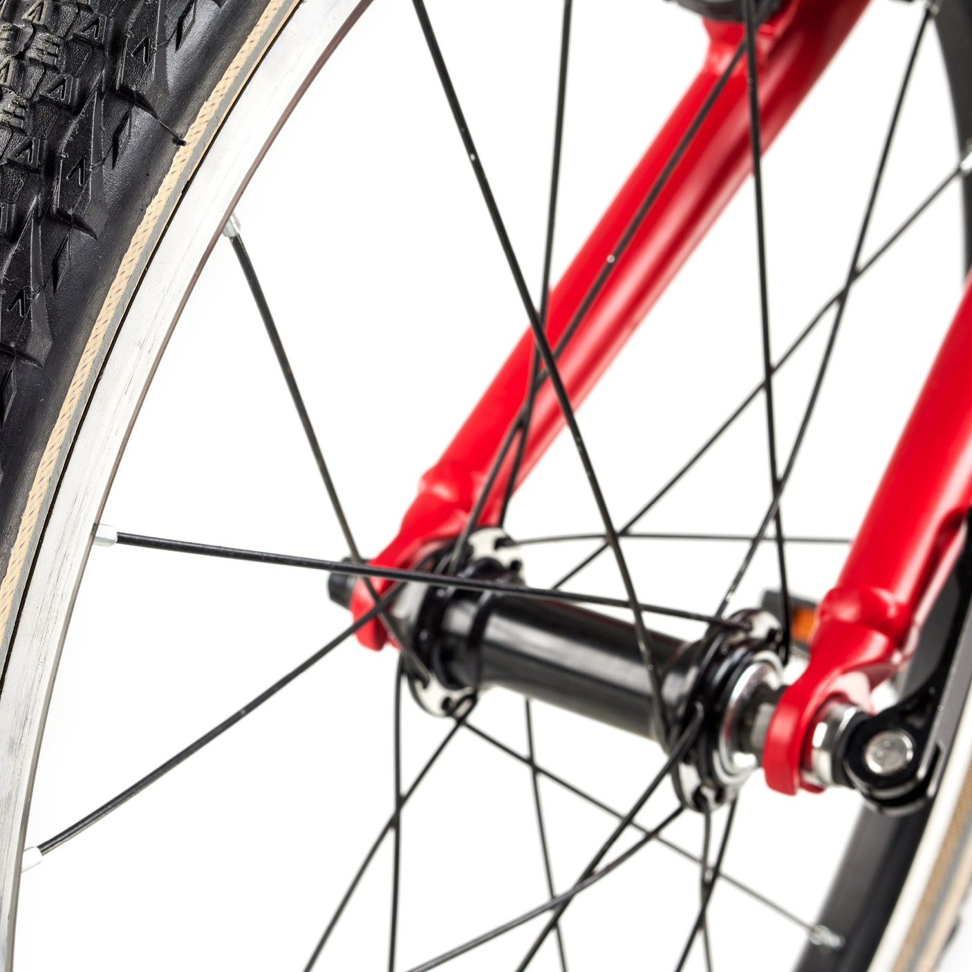 ACADEMY Grade 4 20" Red (2026)