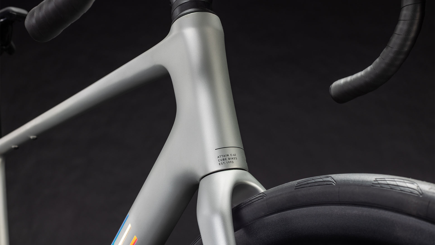 Cube Attain C:62 SLX sleekgrey´n´prism (2026)