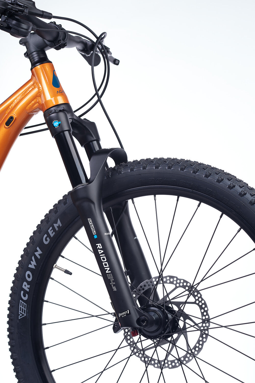 ACADEMY Trail 5 24" Amber (2026)