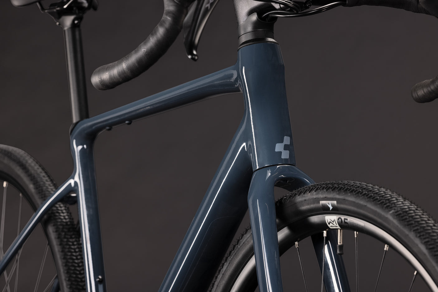 Cube Nuroad Race inkgrey´n´grey (2027)