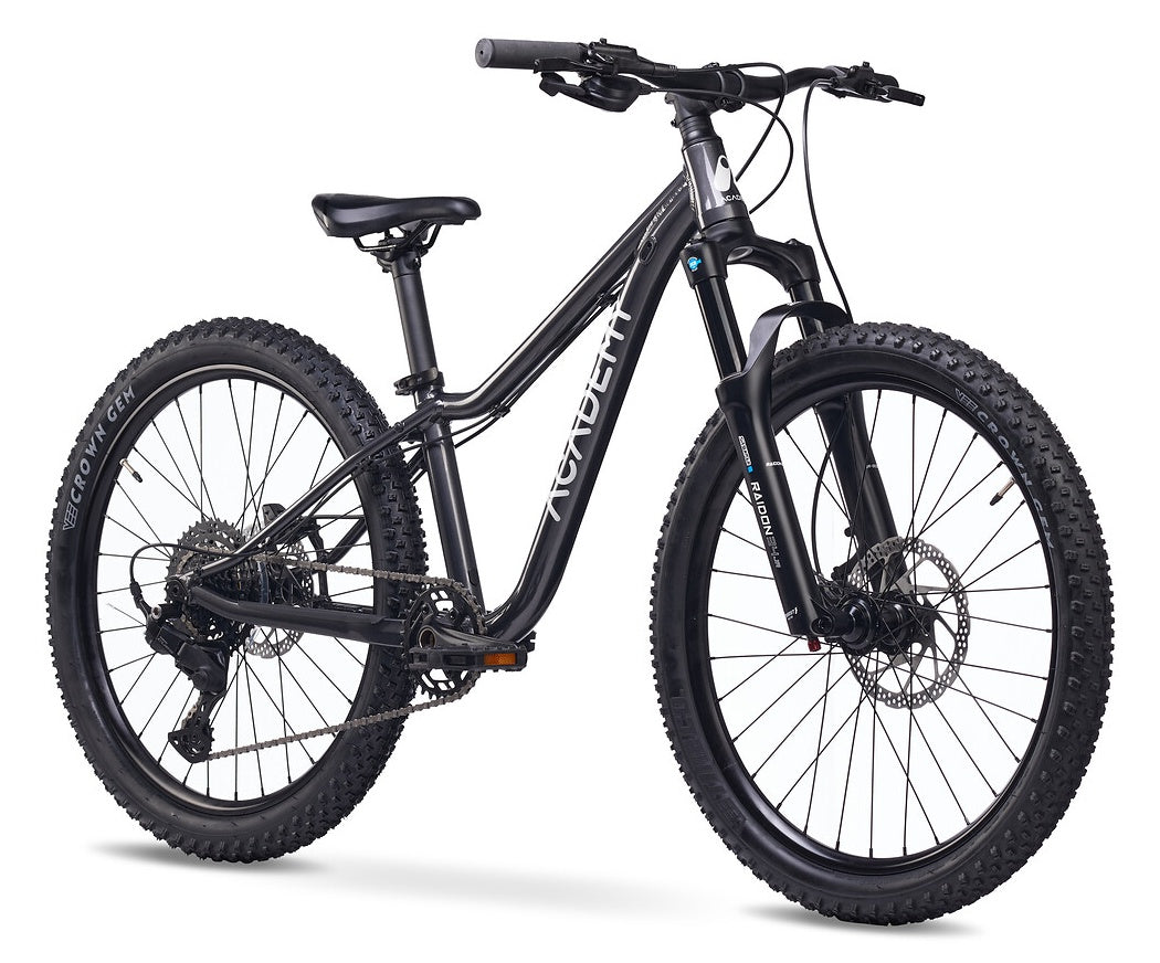 ACADEMY Trail 5 24" Space (2026)