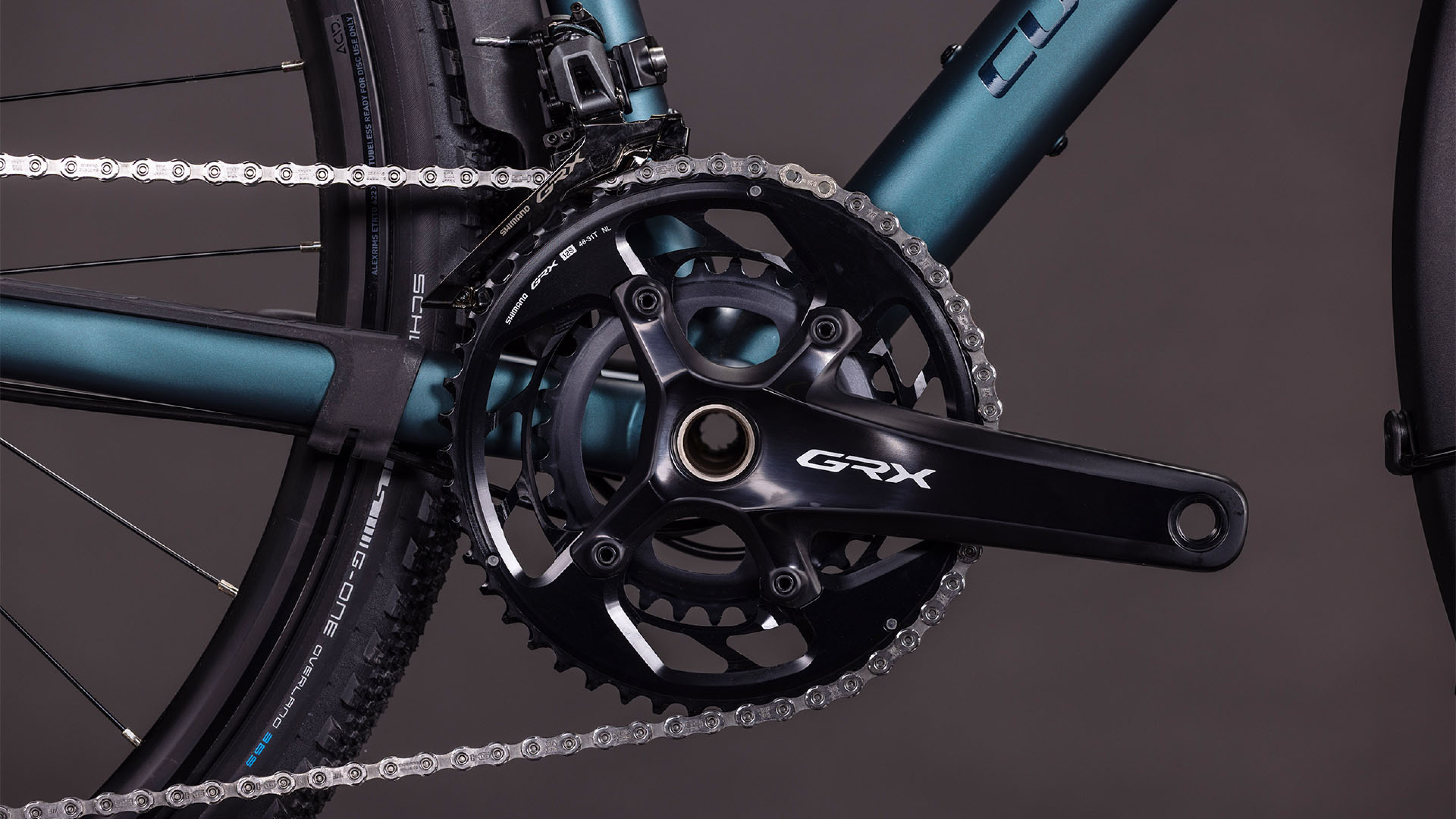 cube nuroad race fe gravel bike Cube Nuroad Race FE (2026) | Gravelbike | royalgreen´n´black