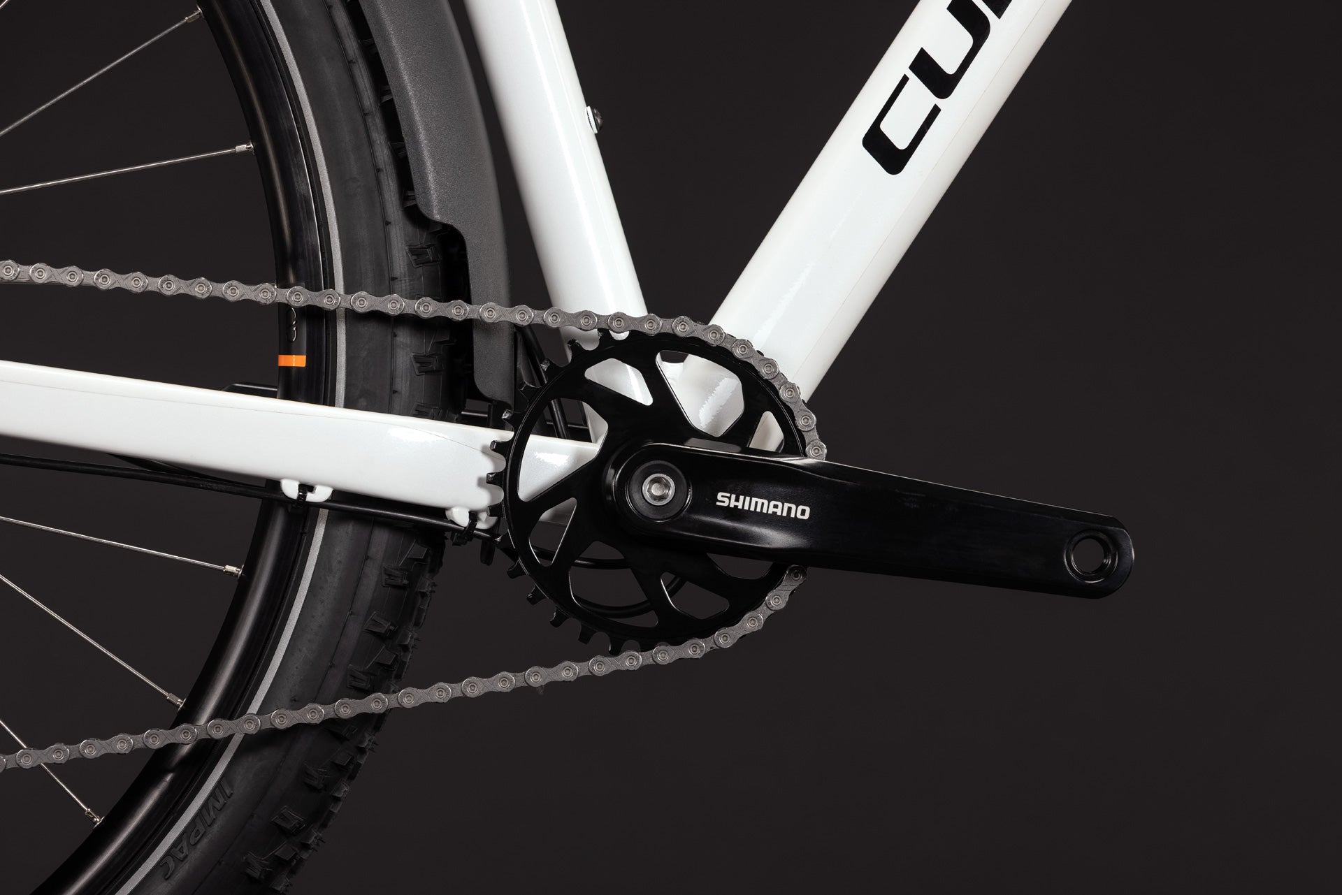 Cube Aim ONE FE  metallicwhite´n´black (2027)