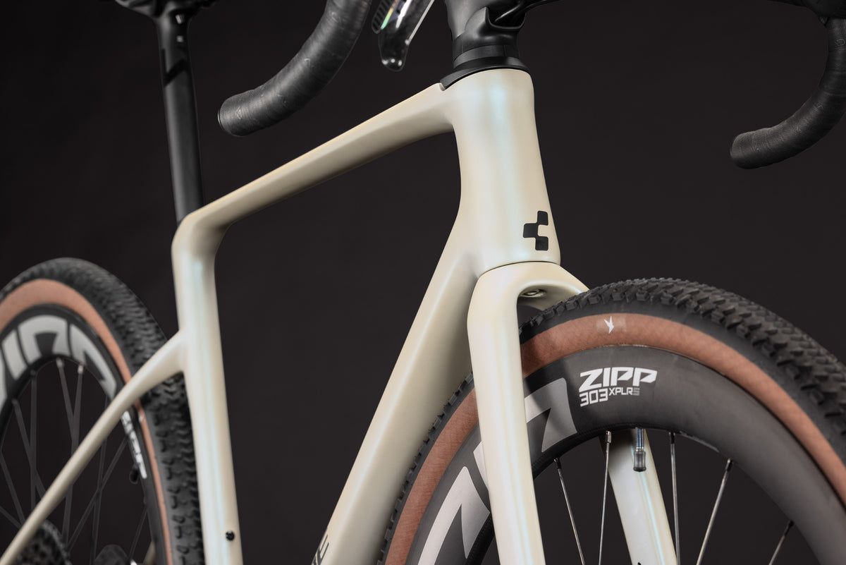 Cube Nuroad C:62 SLX  glintsand´n´black (2027)