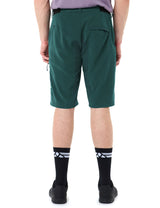 VAUDE Men's Loamer Base Cord Shorts deep pond