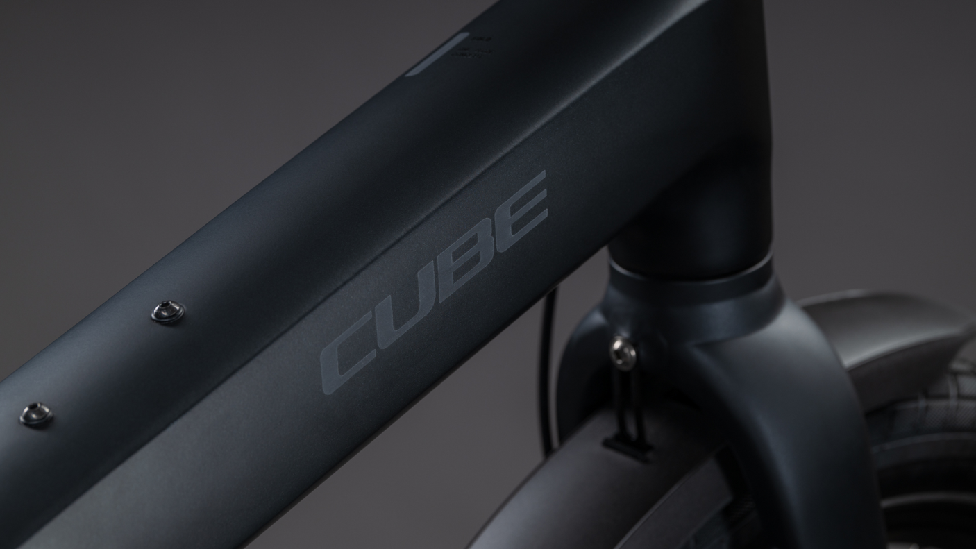 Cube Fold Hybrid 545  coal´n´reflex (2026)