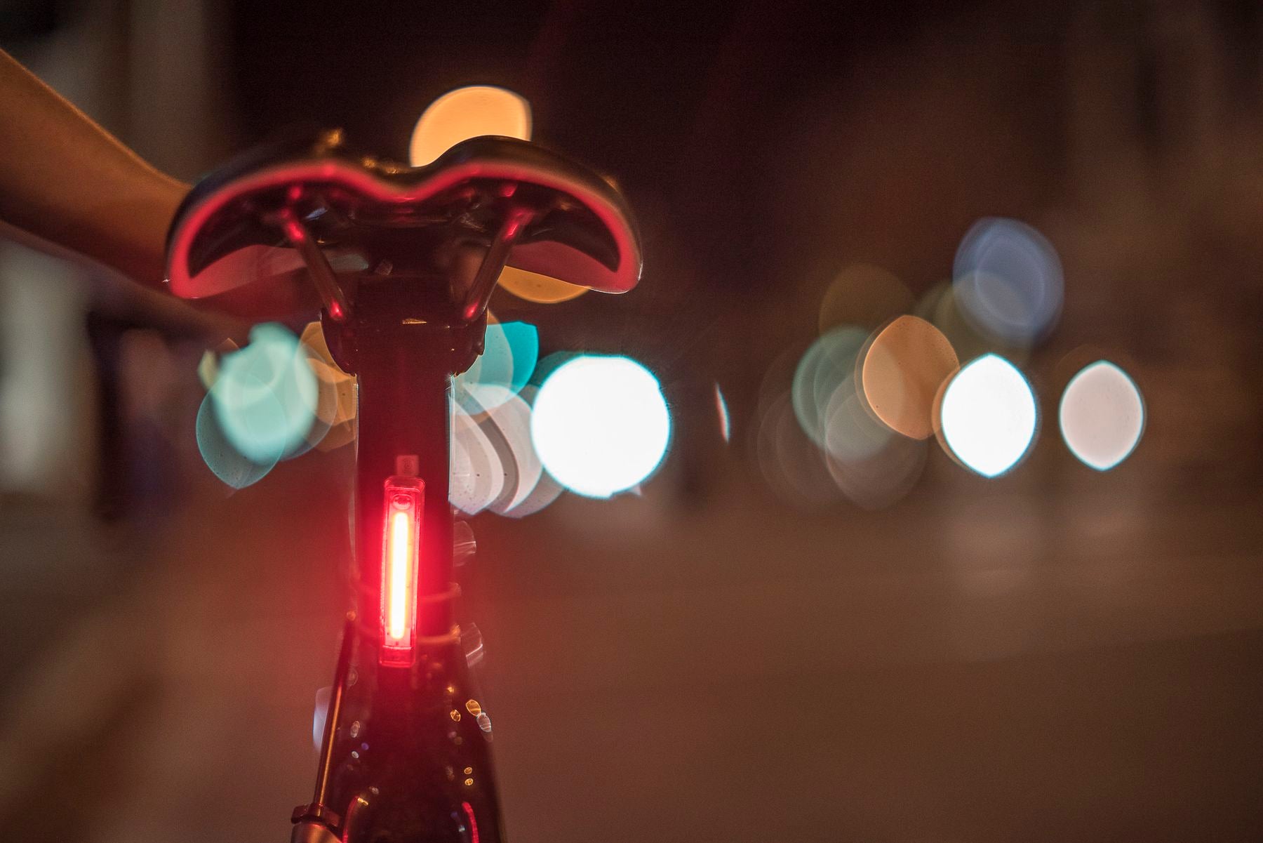 Knog Plus Fahrradlampe StVZO rote LED translucent