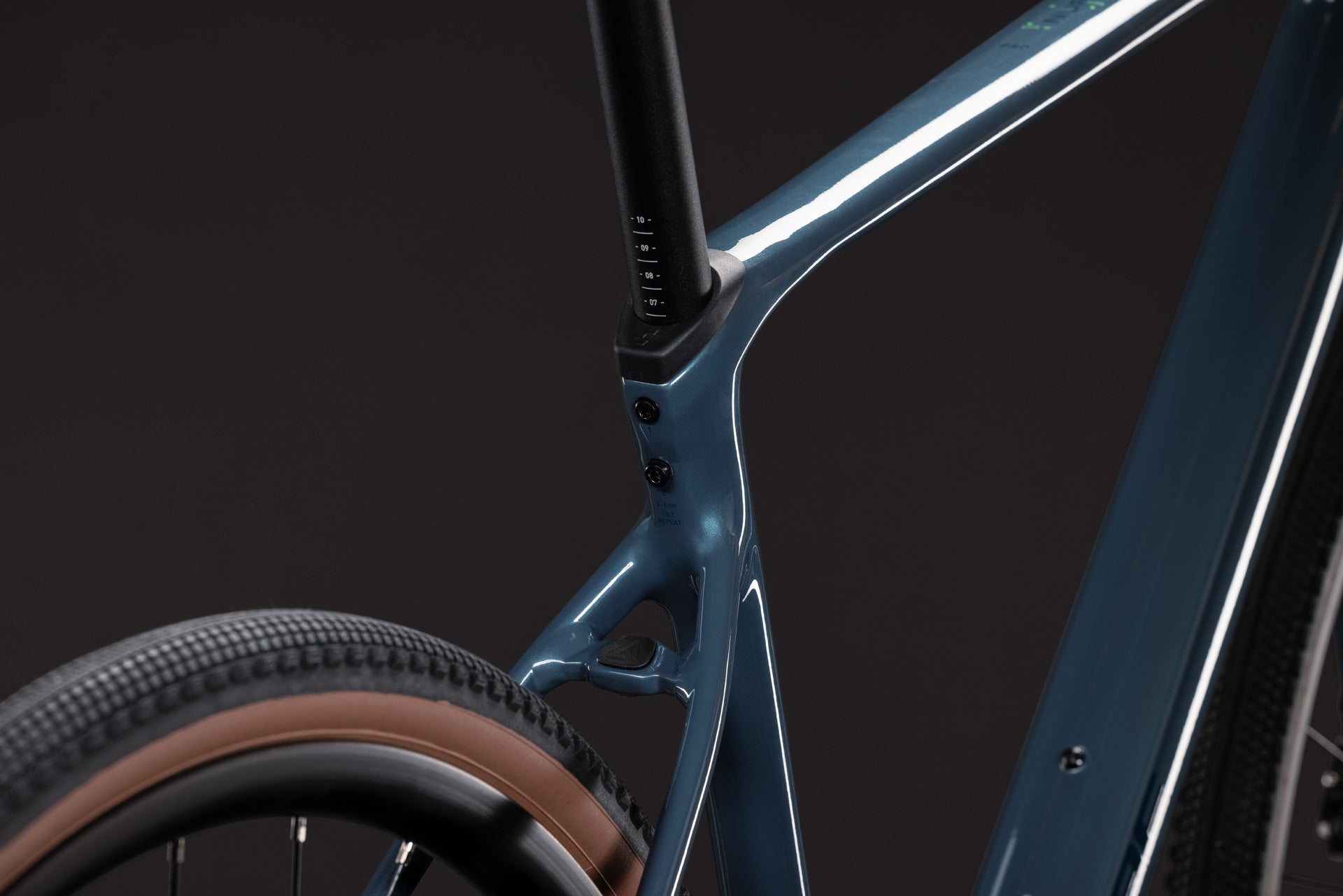 Cube Nuroad Pro  taiga´n´blue (2027)