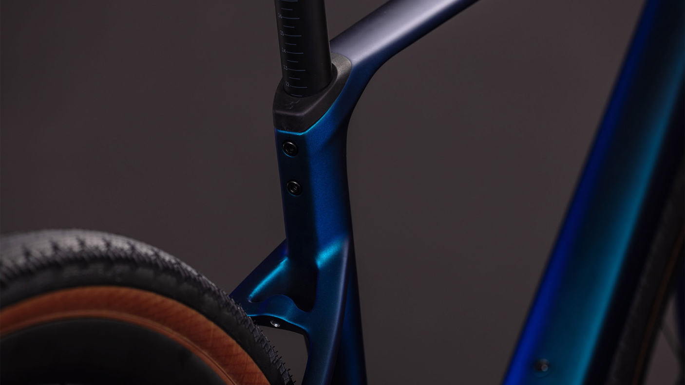 Cube Nuroad C:62 Race  nebula´n´blue (2026)