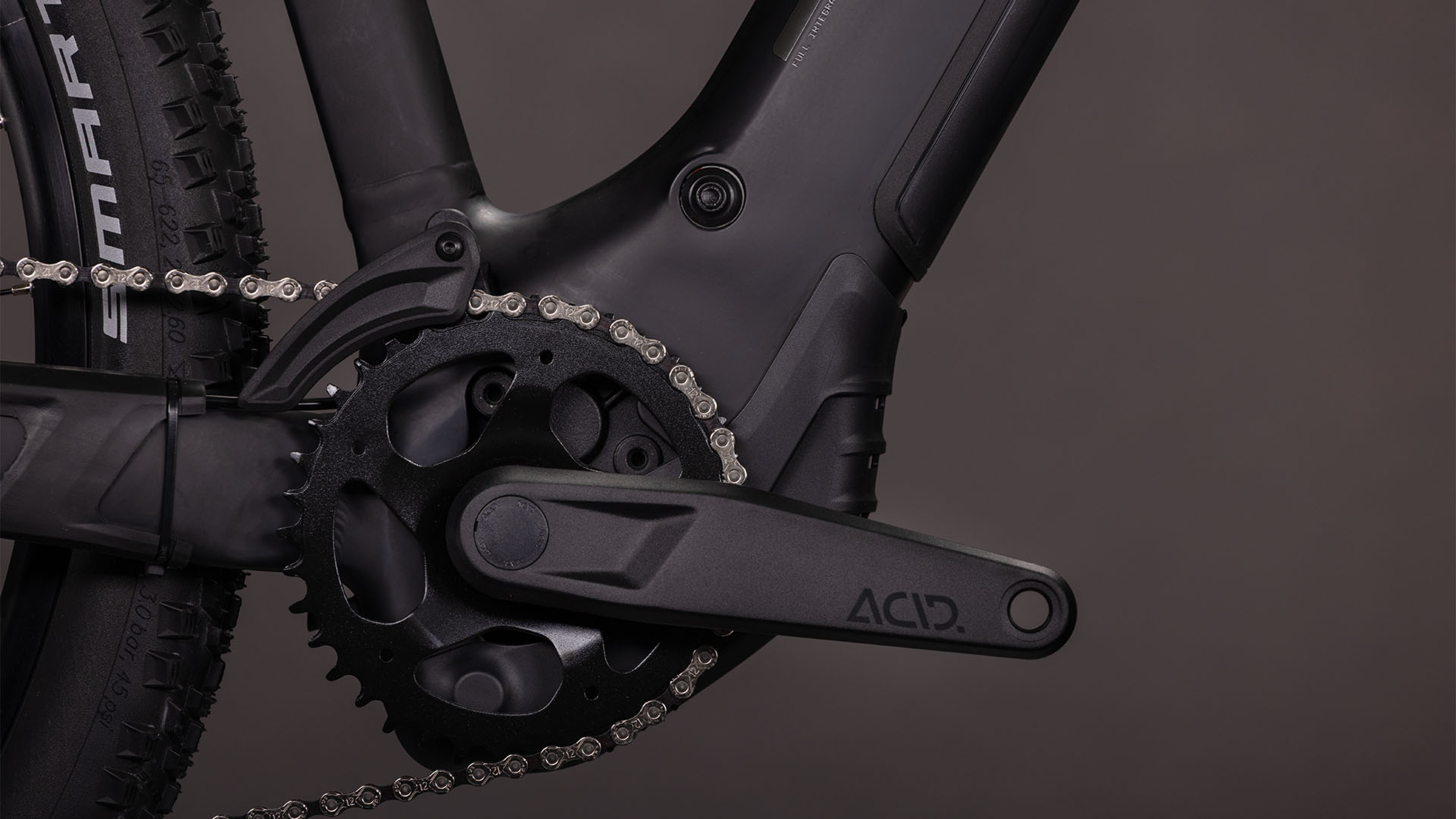 Cube Reaction Hybrid Pro 800 Trapez blackline (2026)