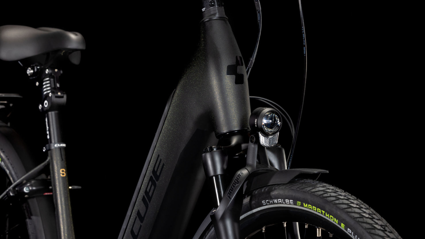 Cube Supreme Hybrid Deluxe SLT 625  Wave 625 golddust´n´black