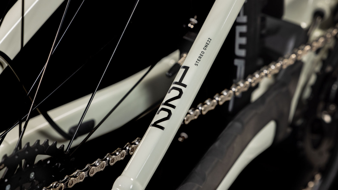 Cube Stereo Hybrid ONE22 Pro 800  Diamant 800 desertstone´n´black