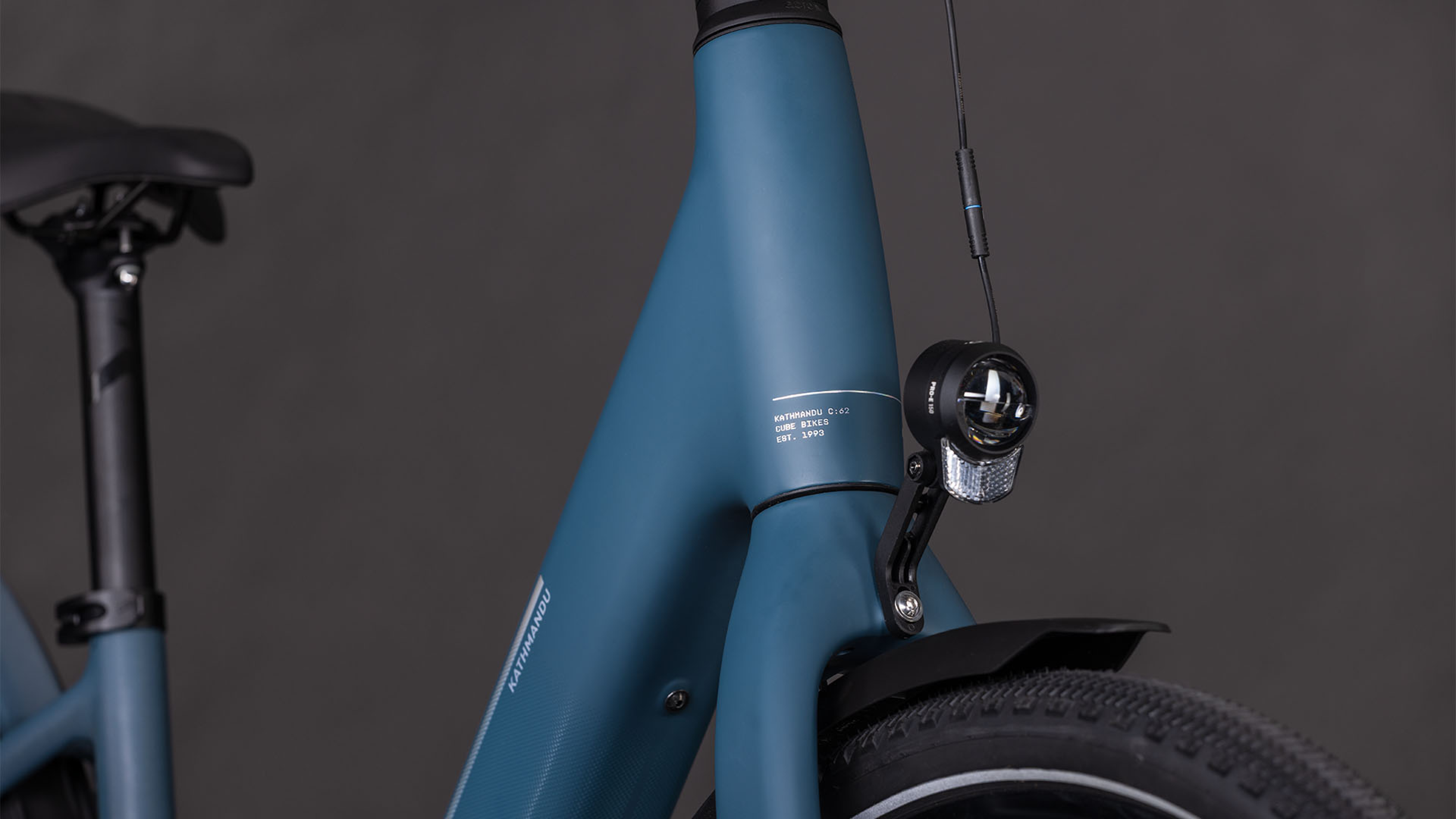 cube c 62 e bike Cube Kathmandu Hybrid C:62 Pro 400X Easy Entry (2026) | Trekking E-Bike | spectralblue´n´prism