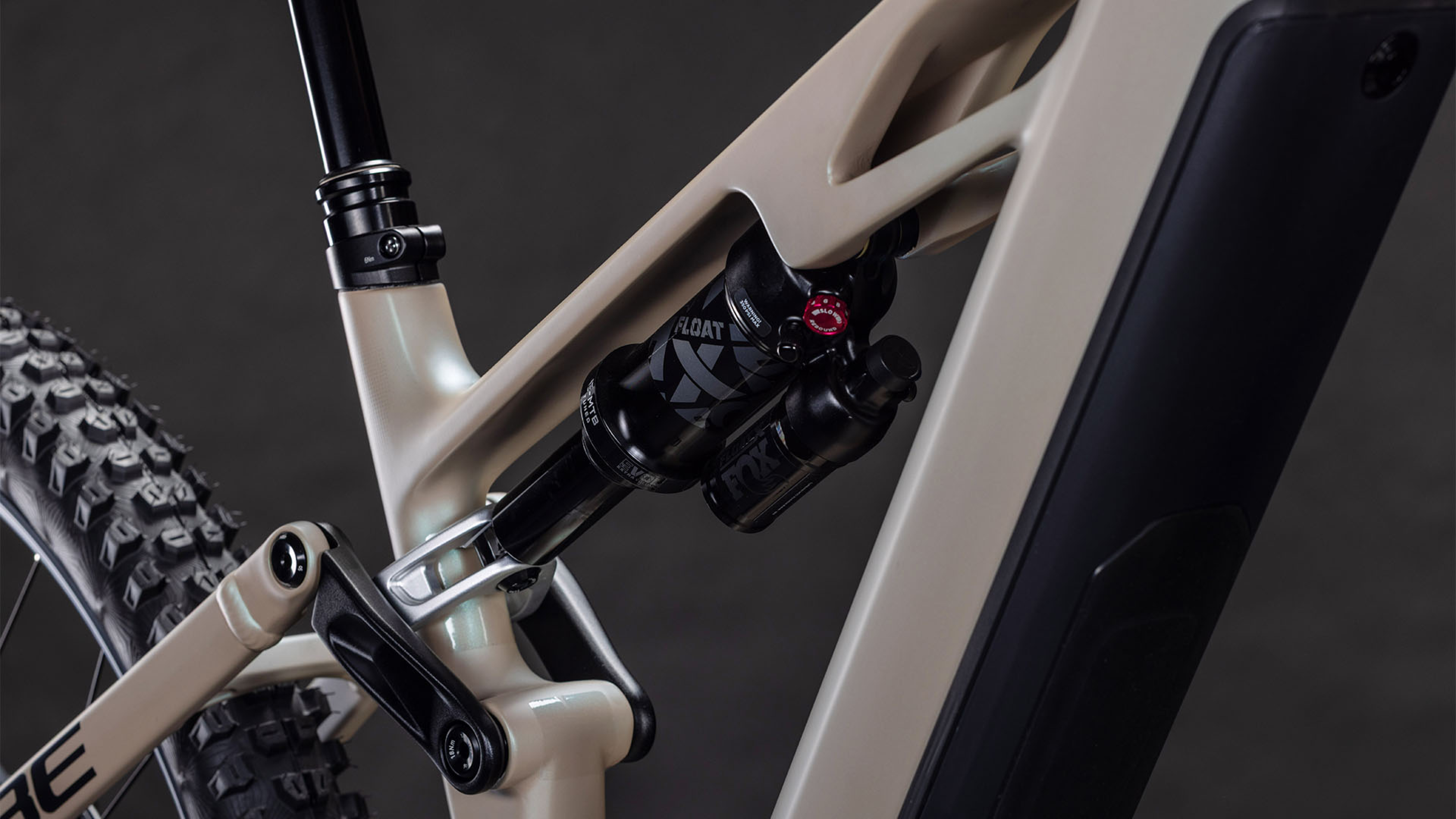 Cube Stereo Hybrid ONE77 HPC SLX 800  glintsand´n´black (2026)