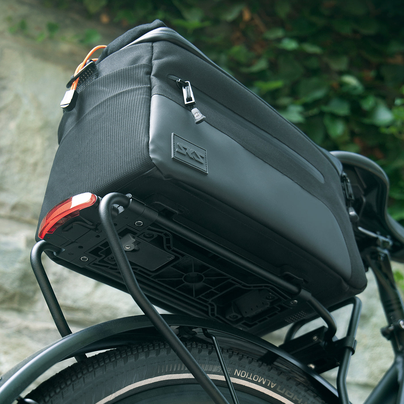 SKS Germany INFINITY URBAN TRUNKBAG  Black