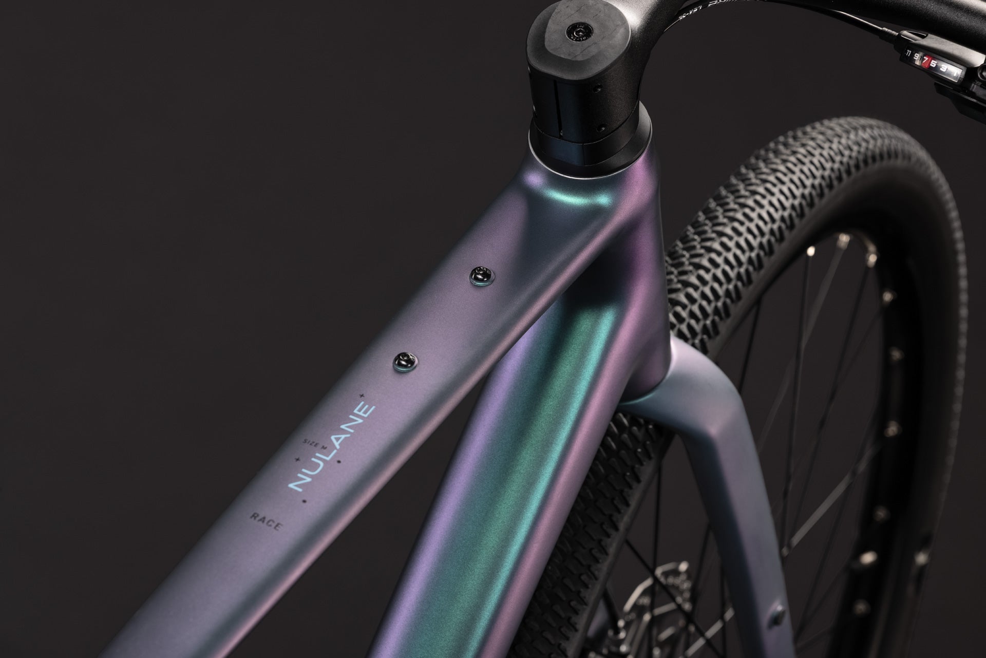 Cube Nulane Race  smaragdgrey´n´prizm (2027)