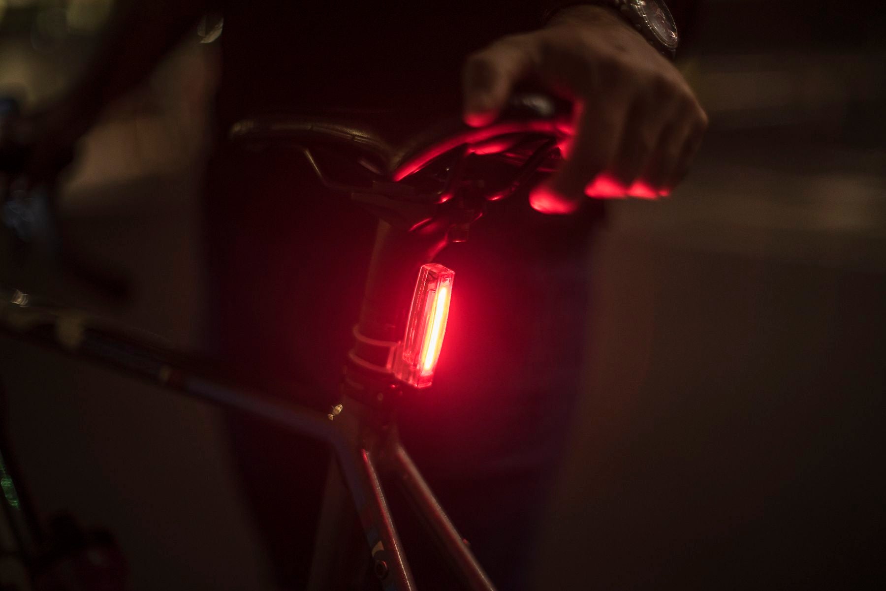 Knog Plus Fahrradlampe StVZO rote LED translucent