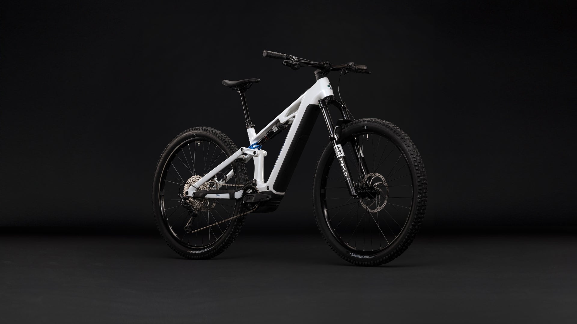 Cube Stereo Hybrid ONE44 HPC Pro 800  metallicwhite´n´blue (2027)