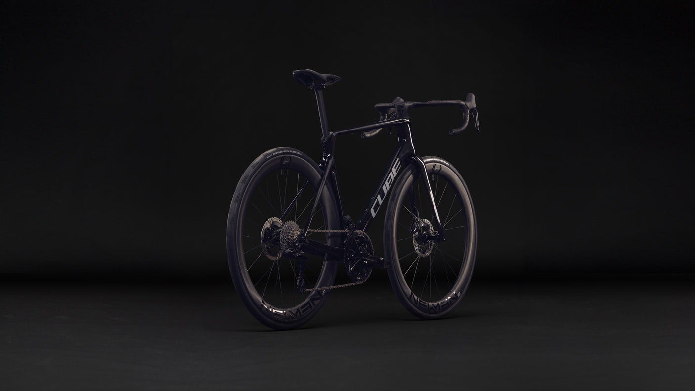 Cube Agree C:62 SLT  blackpearl´n´switchwhite (2027)