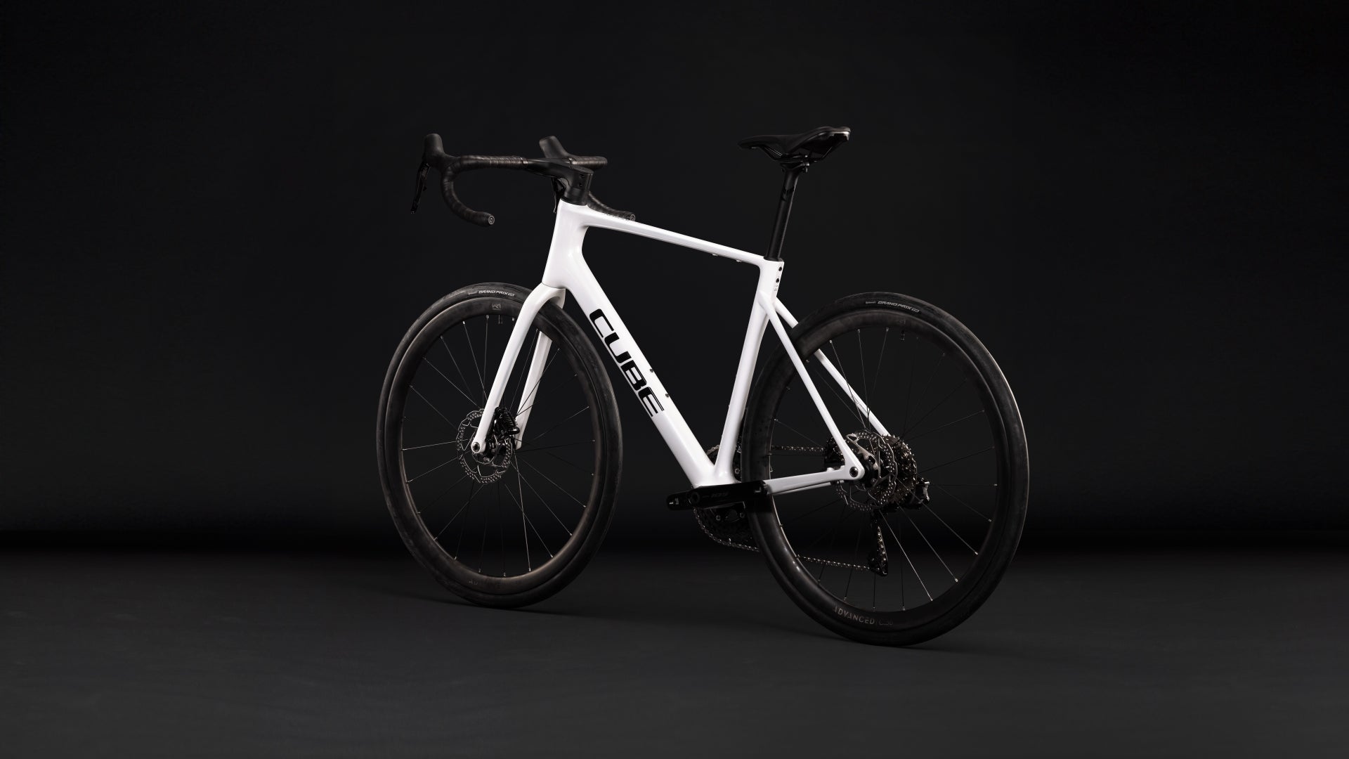 Cube Attain C:62 SLX metallicwhite´n´black (2027)
