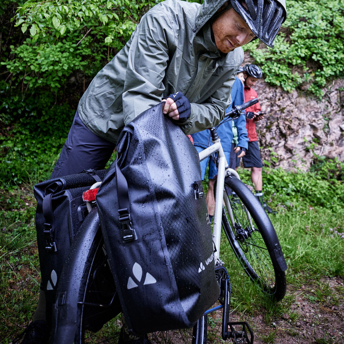 mountainbike regenjacke herren VAUDE Escape Bike Light Jacke | Herren Regenjacke | schwarz